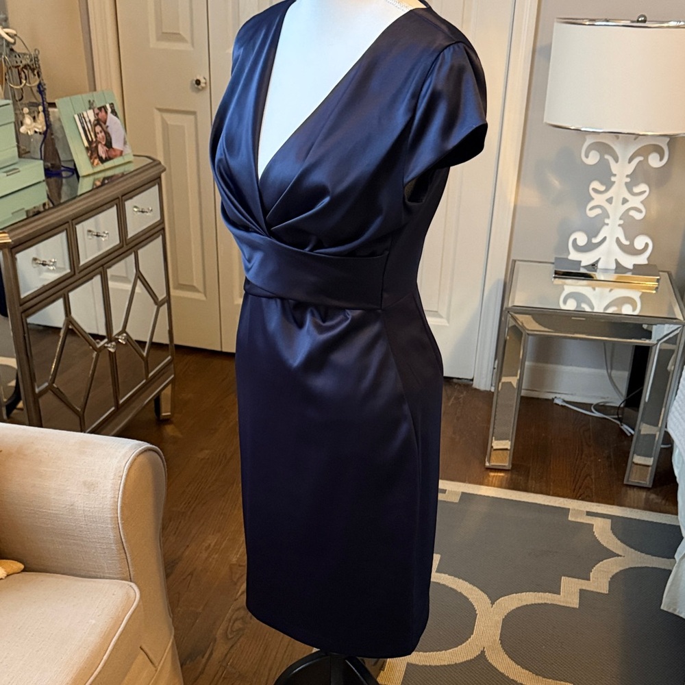 Donna Ricco Elegant Navy Blue Dress - Super Flattering & Elegant Size 4 - Picture 2 of 6